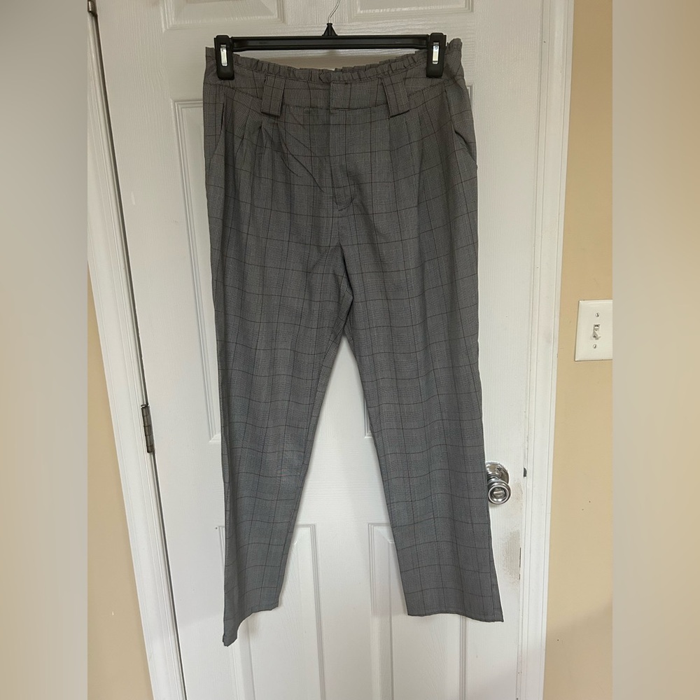 Forever 21 Women's Gray Plaid Dress Pants
